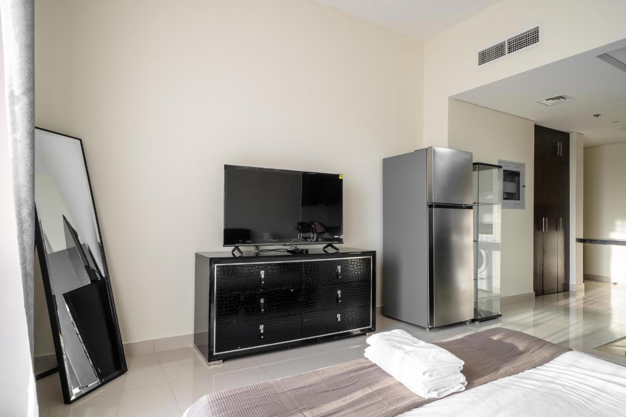 Alh Vacay 403- With Golf Course View Apartment Dubai